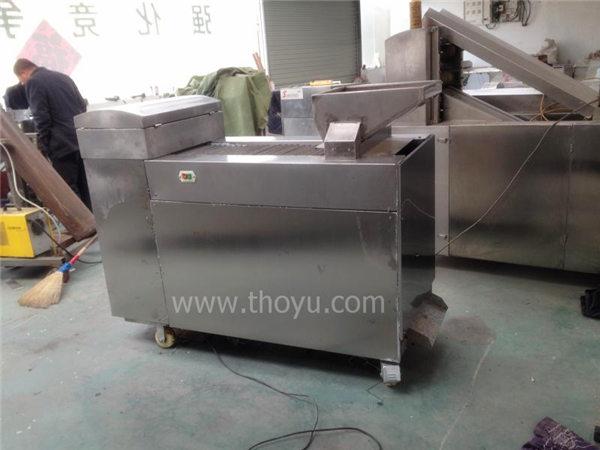 One phone call brings the order of jujube pitting and slicing machine